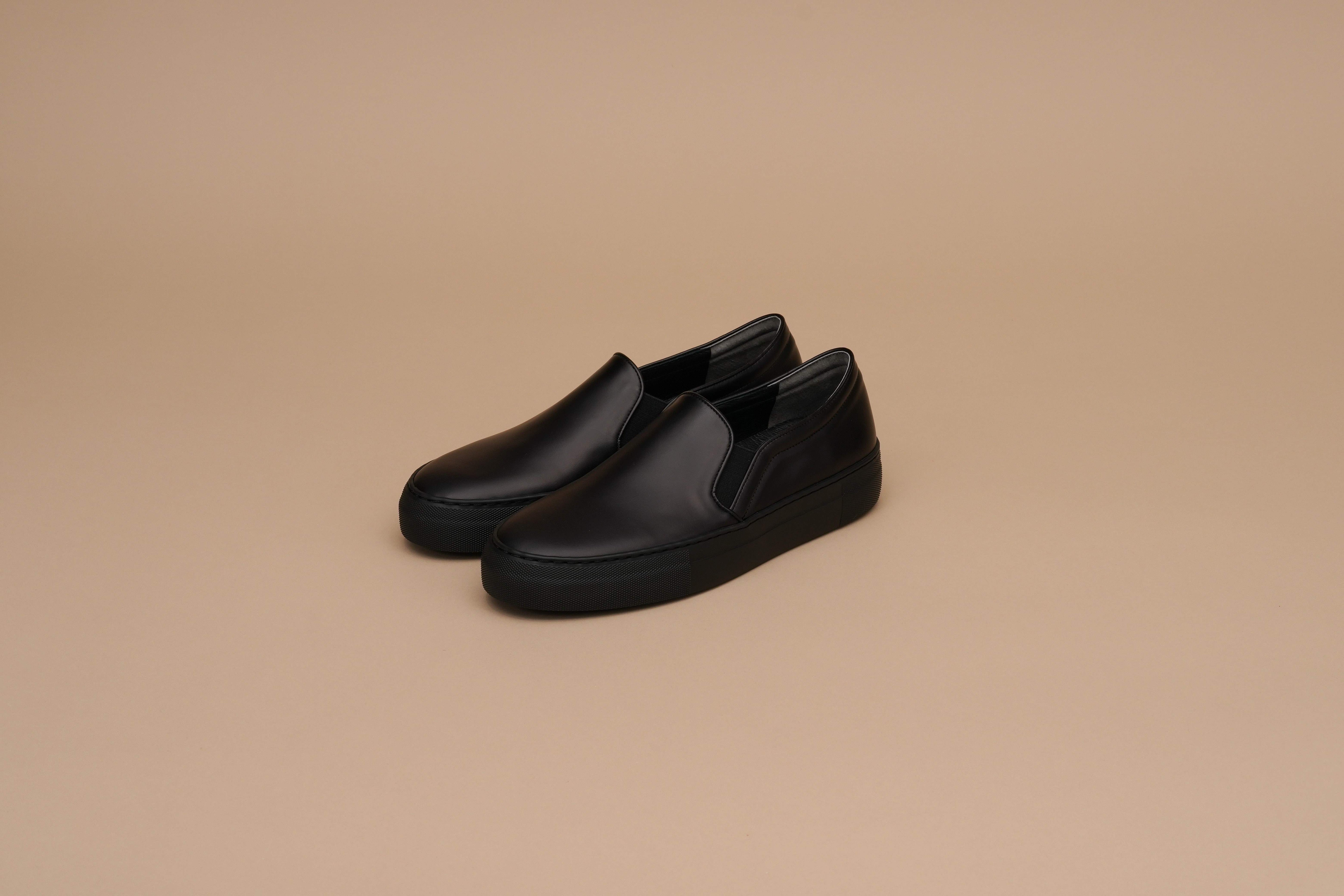 Leather slipp on Women BR8002EVA Allblack