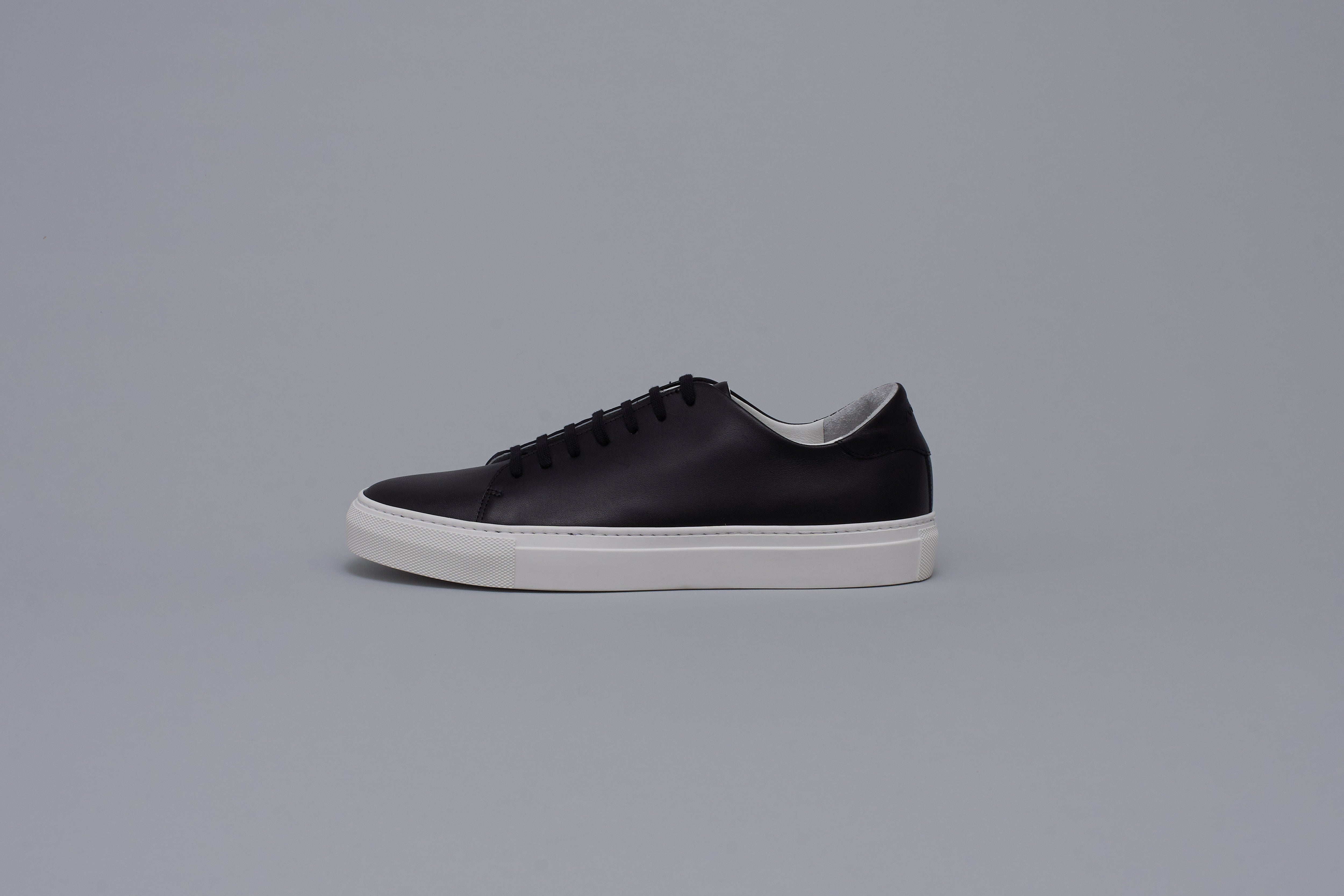 Leather sneaker Women BR5002 Black/White