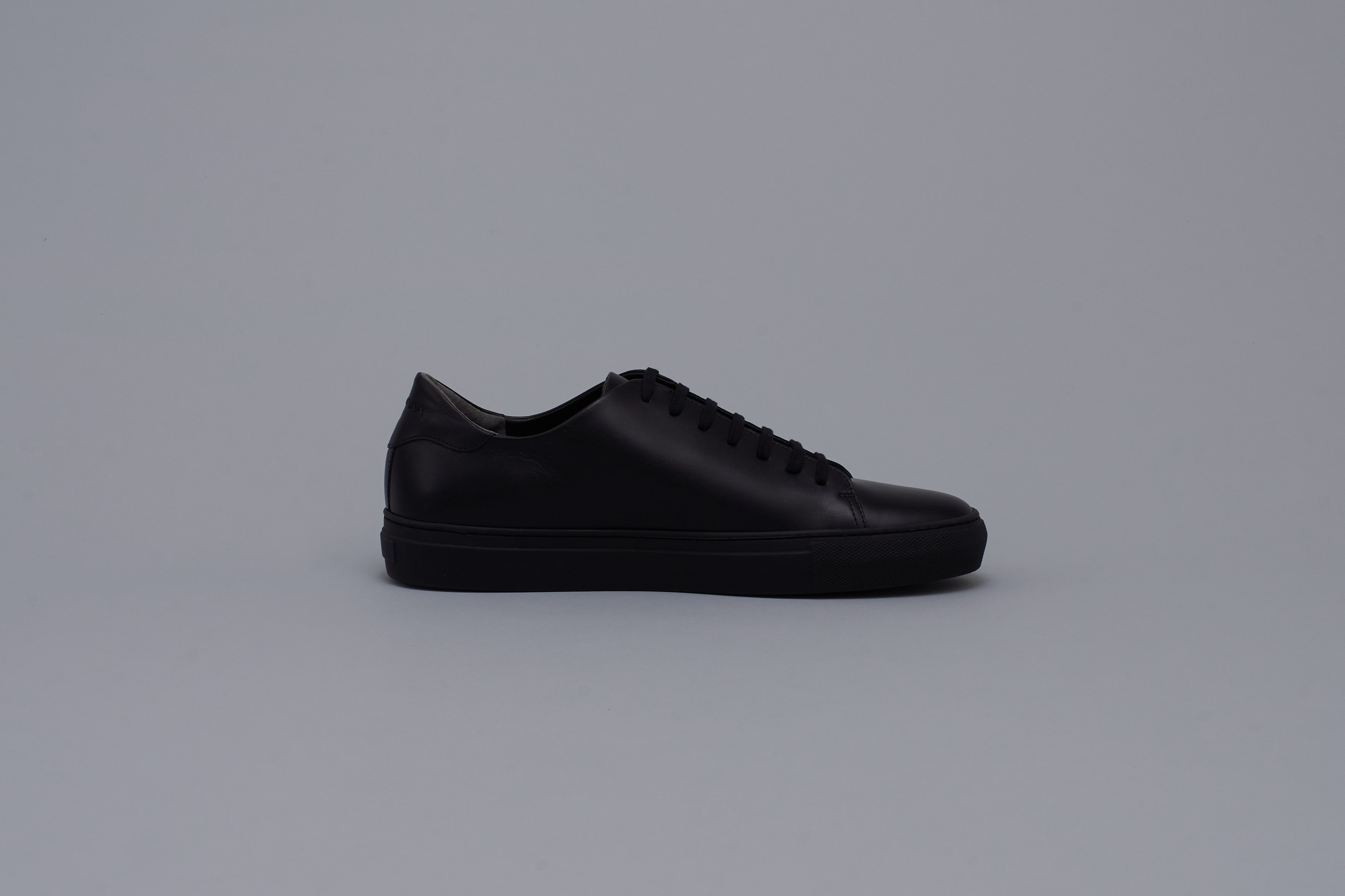 Leather sneakers Men BR5001 Allblack