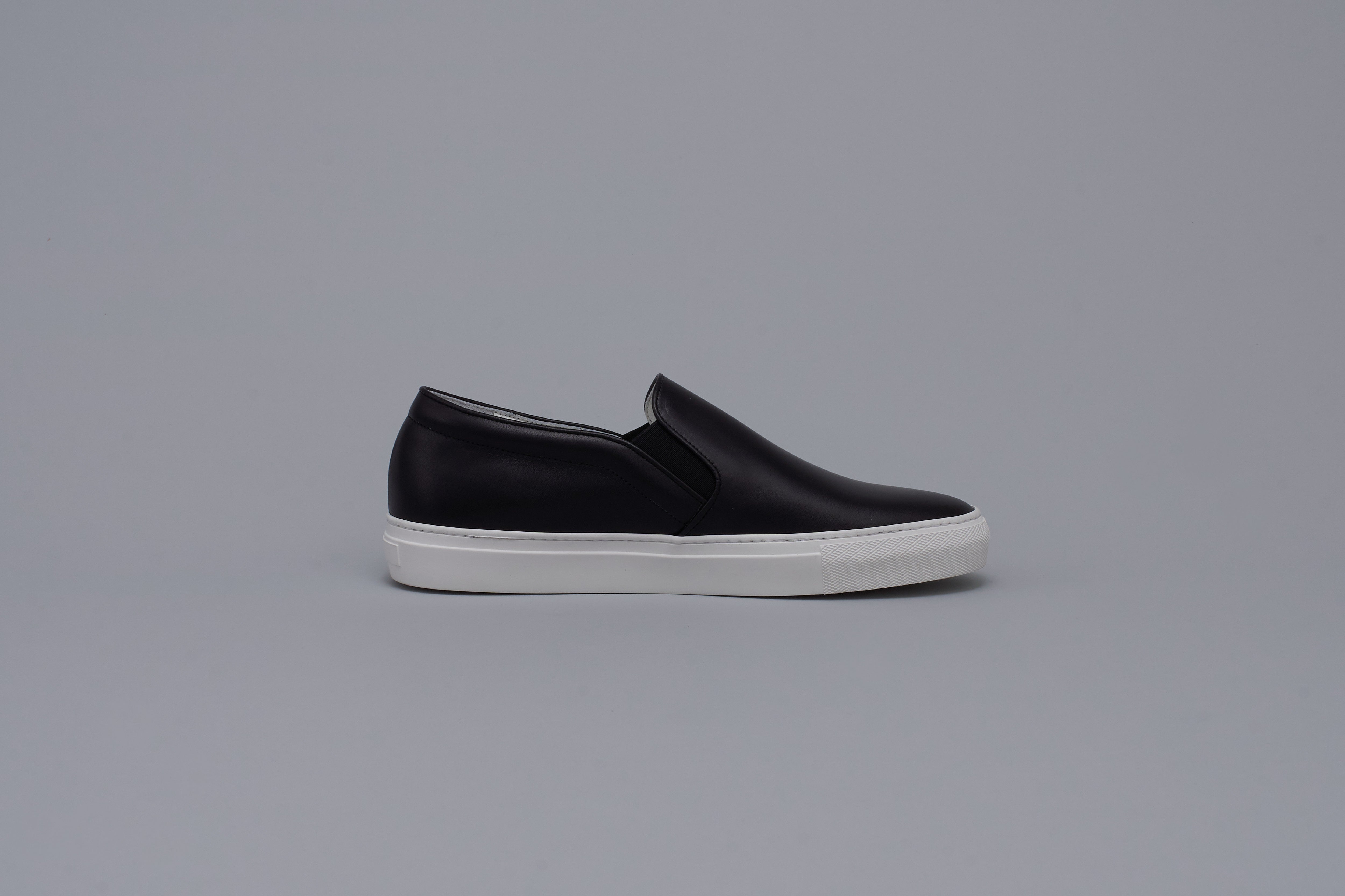 Leather sipp-on Men BR6001 Black/White