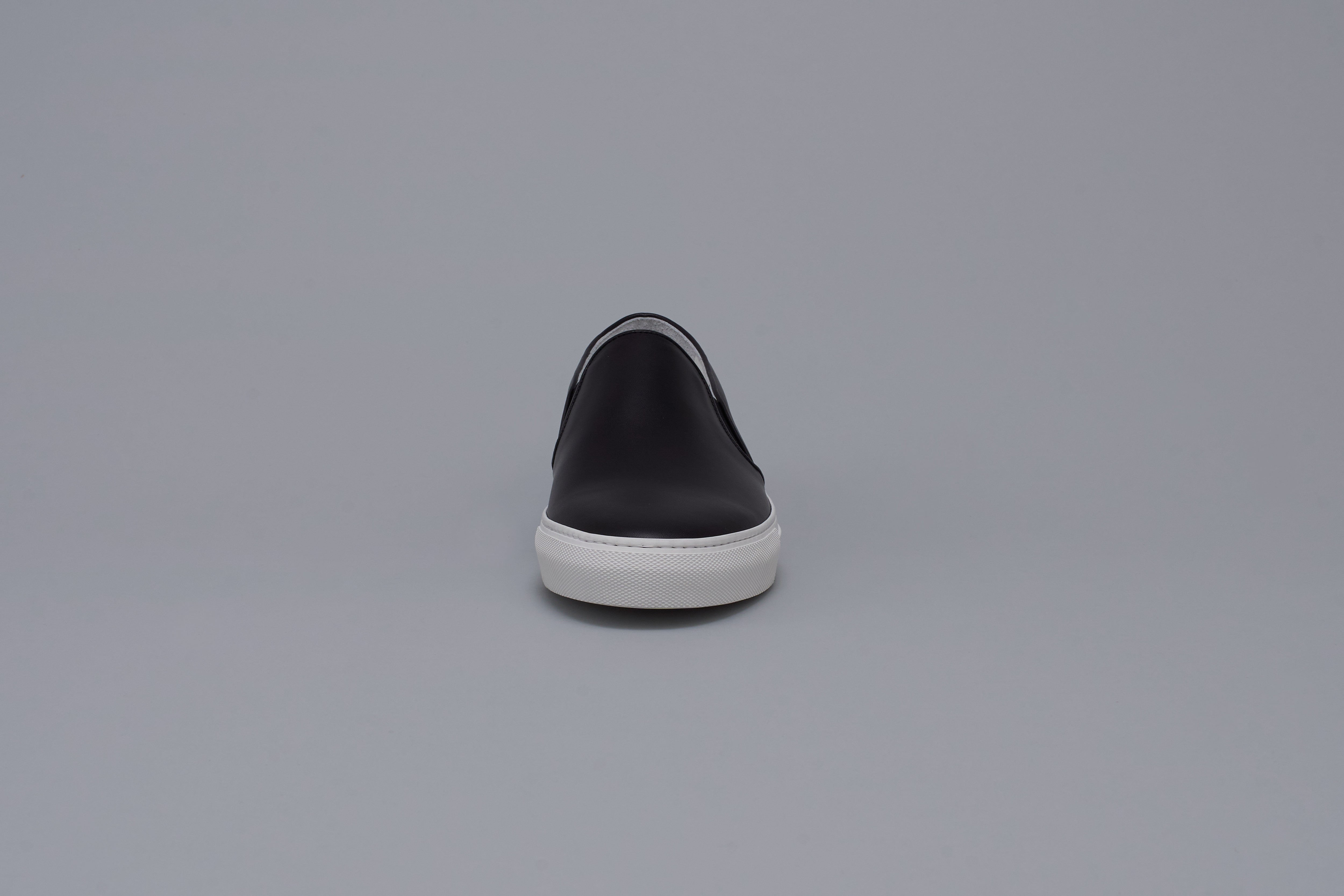 Leather sipp-on Men BR6001 Black/White