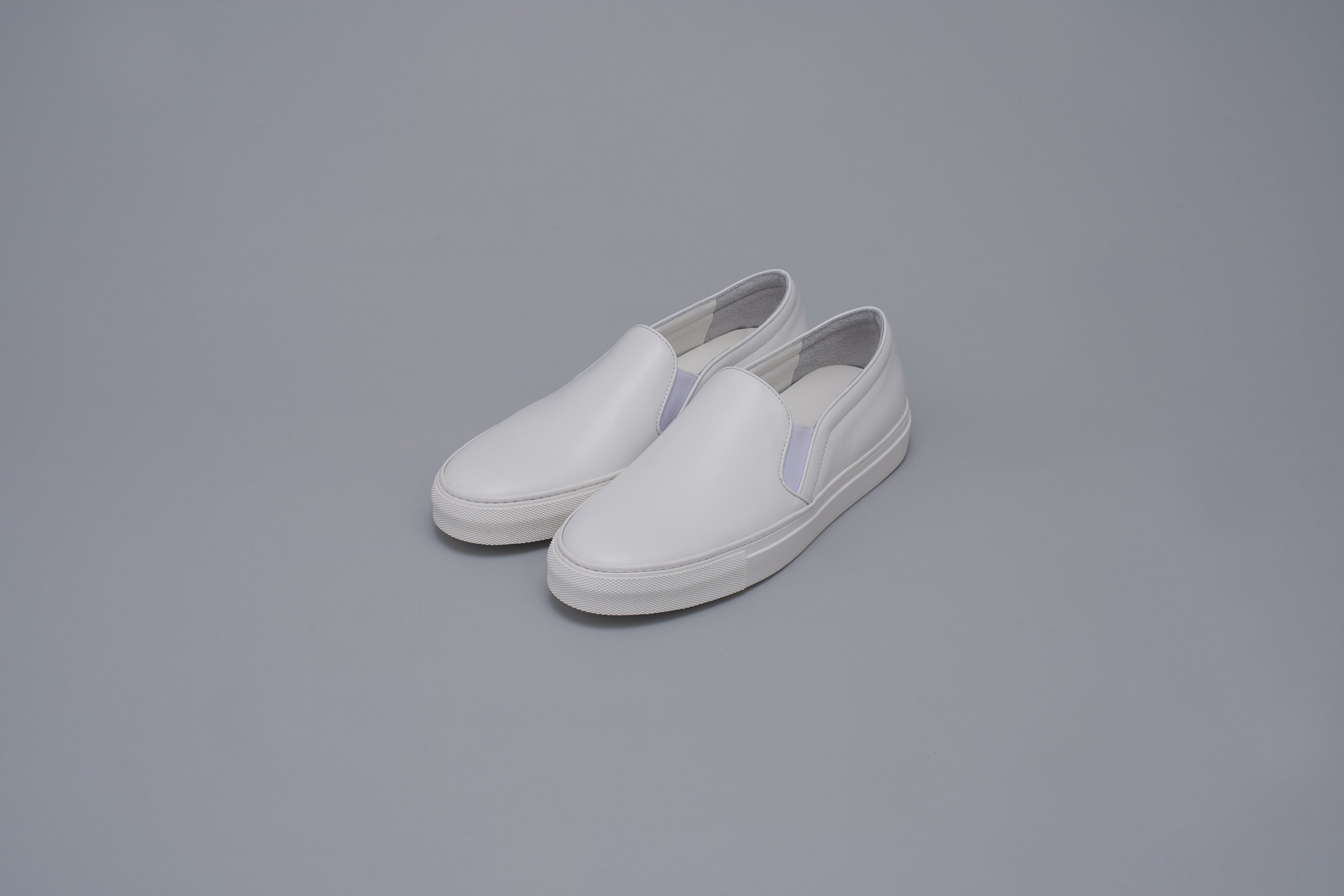 Leather slipp on Women BR6002 White