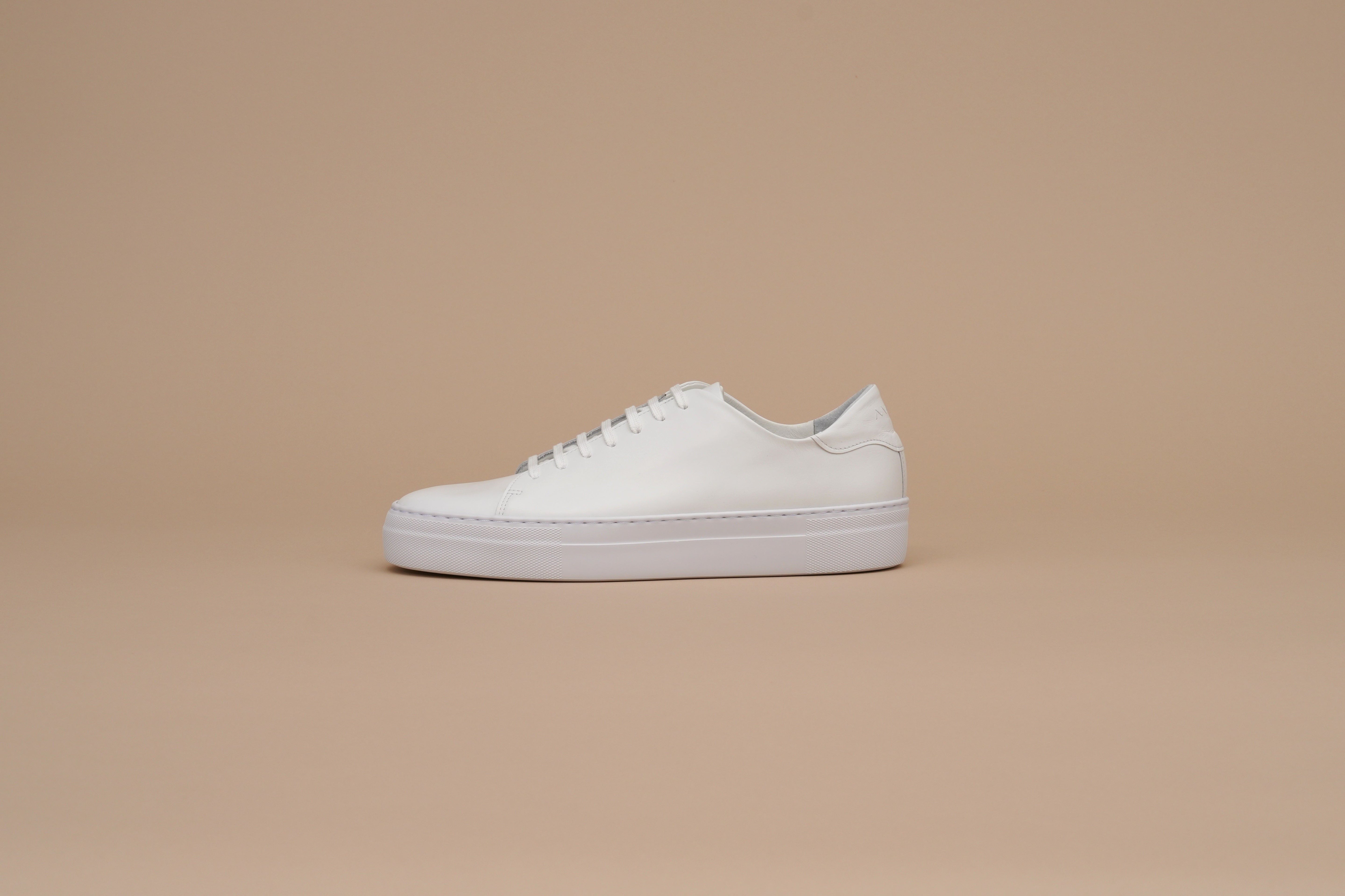 Leather sneakers Men BR7001EVA White