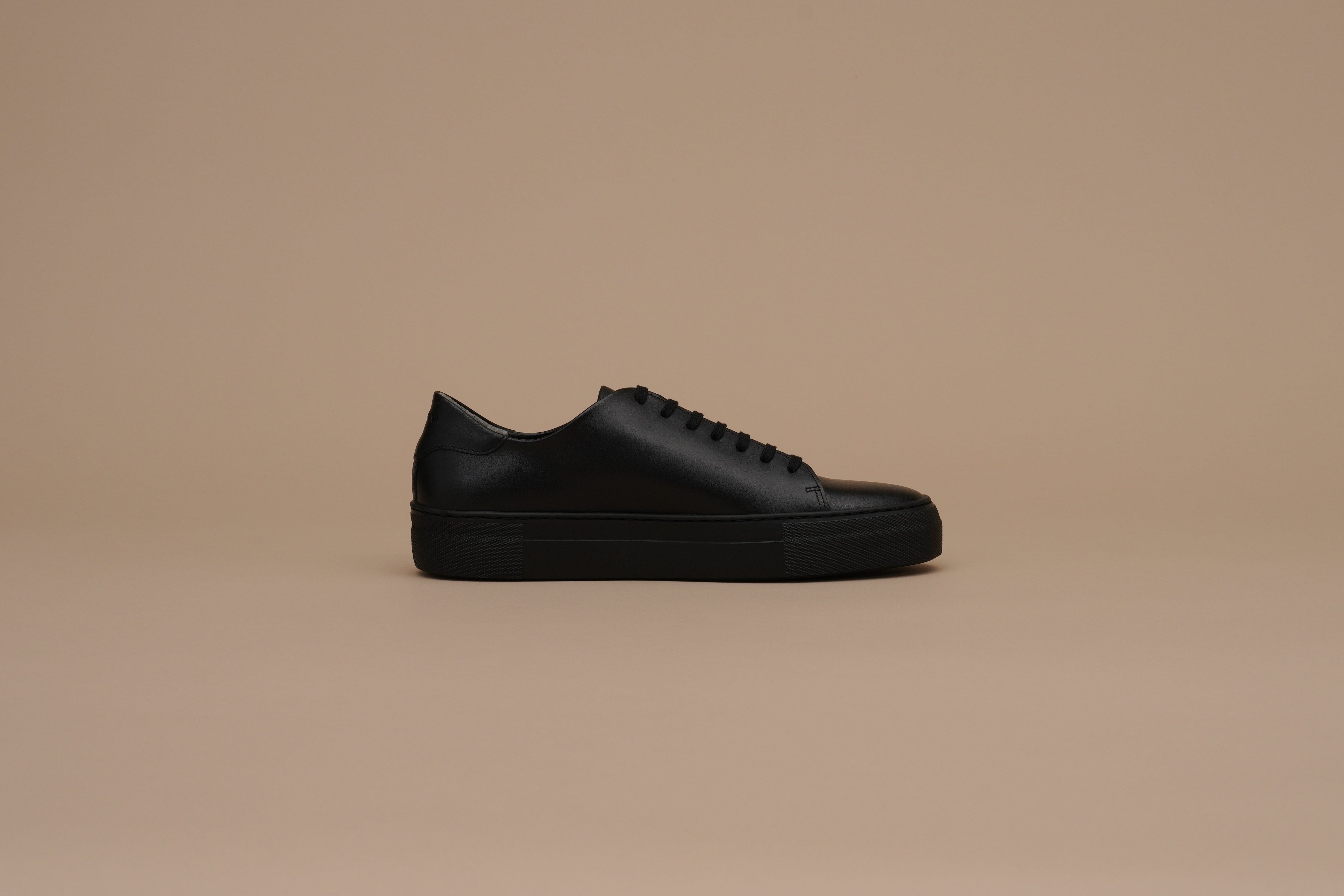 Leather sneaker Women BR7002EVA Allblack